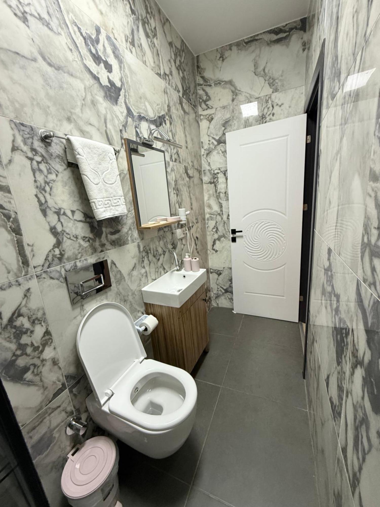 Taksim Millennium Alkan Residence Istanboel Buitenkant foto