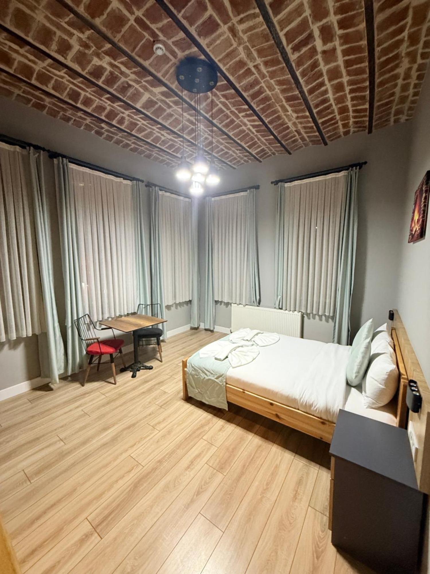 Taksim Millennium Alkan Residence Istanboel Buitenkant foto